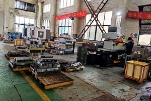 如何安全地使用折彎機(jī)夾模板？